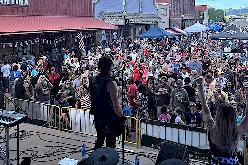 Saratoga, WY