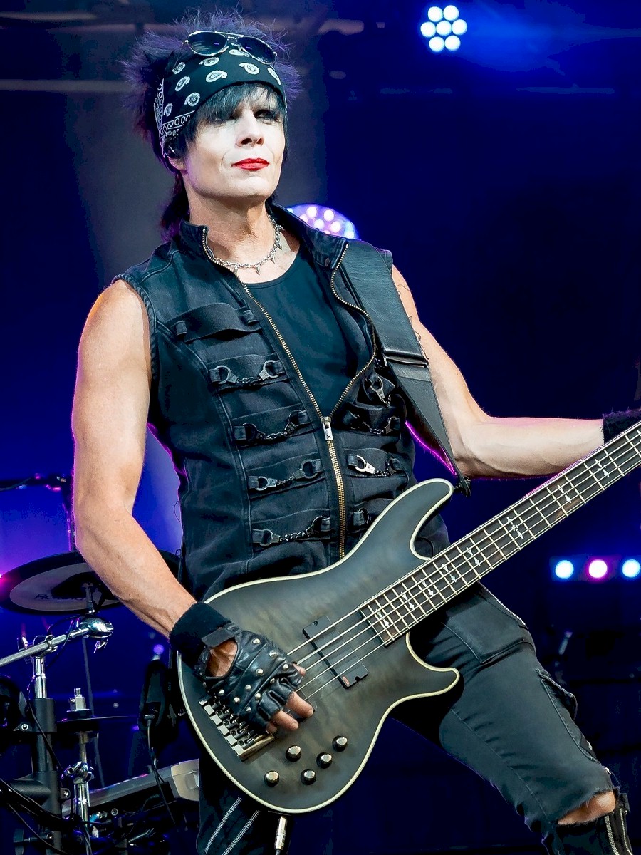 Travis LeRoy performing on stage